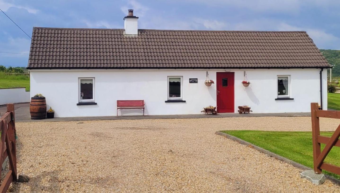Granny Dens Villa Donegal Town Exteriör bild